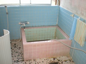 tsubota_s_bathroom_before